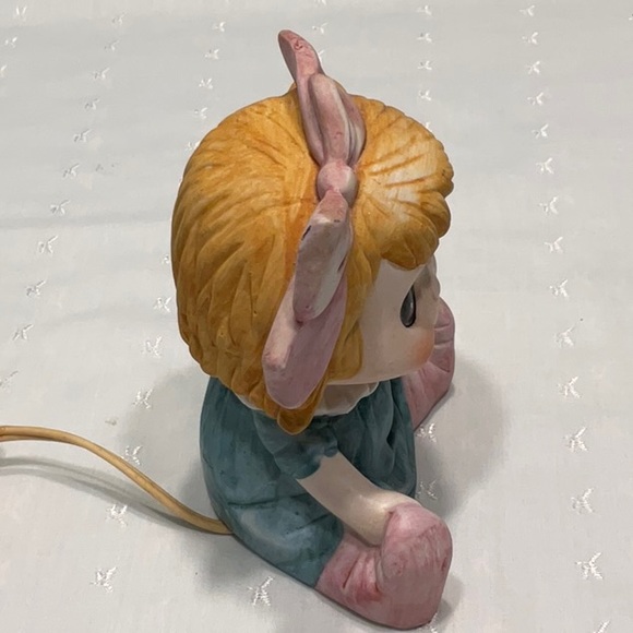 Night Light Large Little Girl Ceramic with Cord - Picture 2 of 7